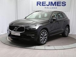 Svart Begagnad 2022 Volvo XC60 Momentum SUV | 369 500 kr (Marknadspris)