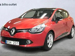 Röd Begagnad 2013 Renault Clio IV Dynamique Halvkombi | 77 900 kr (Marknadspris)