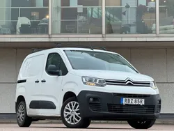 Vit Begagnad 2019 Citroën Berlingo Minibuss | 89 900 kr (Marknadspris)
