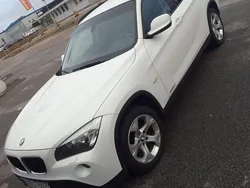 Vit Begagnad 2011 BMW X1 SUV | 95 000 kr (Marknadspris)