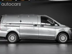 Grå Begagnad 2020 Mercedes Vito Minibuss | 398 750 kr (Lite dyr)