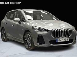 Grå Begagnad 2025 BMW 230e Active Tourer Minibuss | 449 000 kr (Superpris)