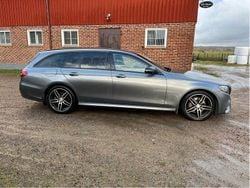 Grå Begagnad 2017 Mercedes E220 AMG line Kombi | 319 000 kr (Marknadspris)