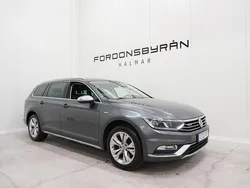 Mörkgrå (grå) Begagnad 2016 VW Passat Alltrack Kombi | 189 800 kr (Marknadspris)