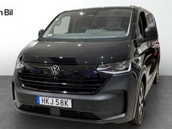 Svart (midnight black metallic) Ny 2025 VW T6.1 Van | 669 875 kr (Dyr)