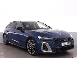 Ascariblå metallic Begagnad 2024 Audi A5 S-Line Sportkupé | 648 000 kr
