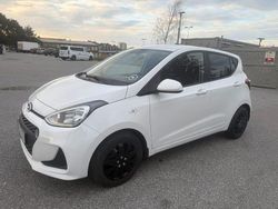 Vit Begagnad 2017 Hyundai i10 Comfort Halvkombi | 64 900 kr (Marknadspris)