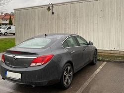 Grå Begagnad 2010 Opel Insignia Cosmo Halvkombi | 88 900 kr (Lite dyr)