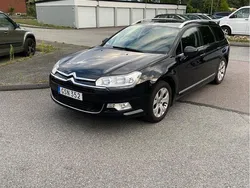 Svart Begagnad 2013 Citroën C5 Kombi | 54 500 kr (Marknadspris)