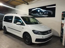 Vit Begagnad 2020 VW Caddy Maxi Life Life Minibuss | 239 900 kr