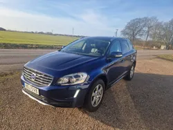 Blå Begagnad 2015 Volvo XC60 Momentum SUV | 155 000 kr (Bra pris)