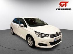 Vit Begagnad 2016 Citroën C4 Halvkombi | 74 900 kr (Marknadspris)