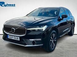 Svart Begagnad 2022 Volvo XC60 Core SUV | 389 900 kr (Bra pris)