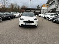 Vit Begagnad 2023 Toyota Yaris Hybrid Active SUV | 189 900 kr (Superpris)