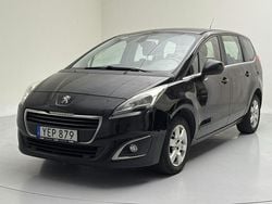 Svart Begagnad 2016 Peugeot 5008 Active+ | 94 000 kr