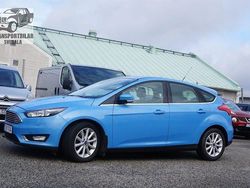 Blå Begagnad 2016 Ford Focus Titanium Halvkombi | 69 000 kr (Marknadspris)