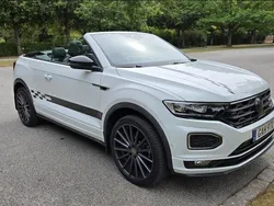 Vit Begagnad 2020 VW T-Roc Black Edition SUV | 275 000 kr (Dyr)