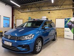 Blå Begagnad 2020 VW Touran R-line Minibuss | 209 900 kr (Bra pris)