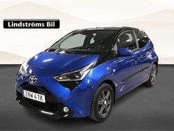 Blå Begagnad 2020 Toyota Aygo X-clusiv Halvkombi | 124 900 kr (Lite dyr)