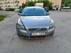 Grön Begagnad 2006 Volvo V50 Kombi | 29 500 kr (Marknadspris)