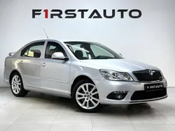 Silver Begagnad 2010 Skoda Octavia RS Halvkombi | 94 900 kr (Marknadspris)