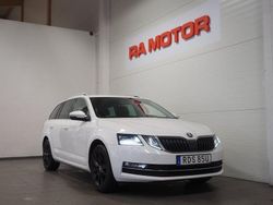 Vit Begagnad 2019 Skoda Octavia Style Kombi | 149 900 kr (Marknadspris)