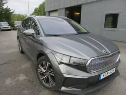 Grå Begagnad 2023 Skoda Enyaq iV SUV | 439 000 kr (Marknadspris)