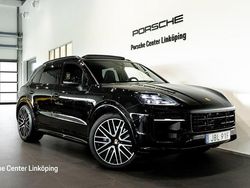 Svart (black) Ny 2025 Porsche Cayenne SUV | 1 570 500 kr (Marknadspris)