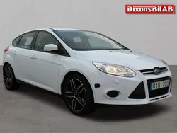 Vit Begagnad 2013 Ford Focus Trend Halvkombi | 74 900 kr (Marknadspris)