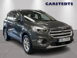 Grå Begagnad 2020 Ford Kuga Titanium SUV | 179 900 kr (Marknadspris)