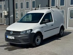 Vit Begagnad 2018 VW Caddy Minibuss | 124 900 kr (Marknadspris)
