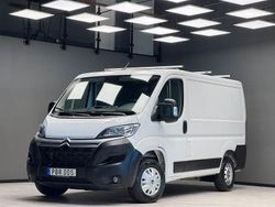 Vit Begagnad 2023 Citroën Jumper Minibuss | 269 900 kr (Lite dyr)