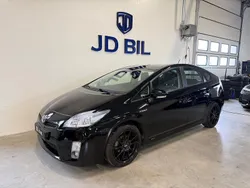 Svart Begagnad 2011 Toyota Prius Halvkombi | 119 900 kr (Marknadspris)