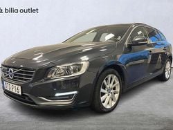 Grå Begagnad 2014 Volvo V60 Momentum Kombi | 169 900 kr (Marknadspris)