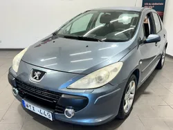 Mörkgrå Begagnad 2005 Peugeot 307 Halvkombi | 14 900 kr (Bra pris)