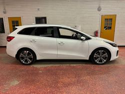 Vit Begagnad 2018 Kia Ceed Sportswagon GT-Line Kombi | 165 000 kr (Marknadspris)