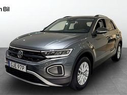 Grå Begagnad 2022 VW T-Roc SUV | 269 900 kr (Marknadspris)