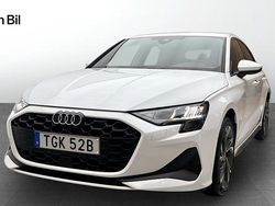 Vit Begagnad 2025 Audi A3 Sportback Premium Halvkombi | 329 000 kr (Dyr)