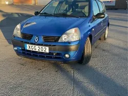 Blå Begagnad 2006 Renault Clio R.S. Authentique Halvkombi | 19 500 kr (Marknadspris)