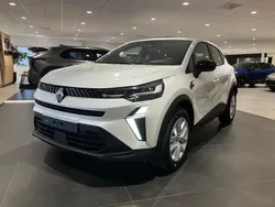 Vit Ny 2024 Renault Captur Evolution SUV | 259 900 kr (Bra pris)