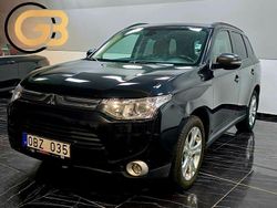 Svart Begagnad 2013 Mitsubishi Outlander SUV | 84 900 kr (Bra pris)