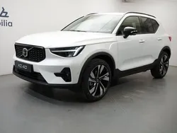 Vit Ny 2024 Volvo XC40 Plus SUV | 494 900 kr (Dyr)