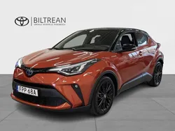 Orange Begagnad 2019 Toyota C-HR Edition SUV | 269 000 kr (Marknadspris)