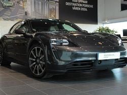 Volcano grey metallic Begagnad 2021 Porsche Taycan Cross Turismo Kombi | 749 000 kr