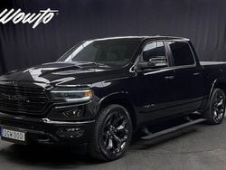 Svart Begagnad 2022 Dodge Ram Limited Pickup | 899 800 kr (Marknadspris)