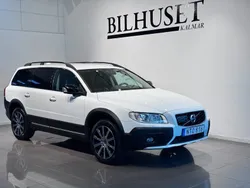 Vit Begagnad 2015 Volvo XC70 Standard SUV | 259 900 kr (Dyr)