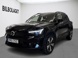 Svart Begagnad 2022 Volvo XC40 Plus SUV | 344 800 kr