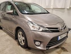 Brun Begagnad 2014 Toyota Verso Multidrive S Minibuss | 99 000 kr (Bra pris)