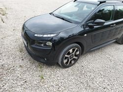 Svart Begagnad 2015 Citroën C4 Cactus Halvkombi | 82 000 kr (Marknadspris)