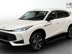 Vit (white) Ny 2024 MG HS Luxury SUV | 439 990 kr (Marknadspris)